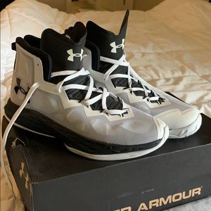 Under Armour Lighting 4